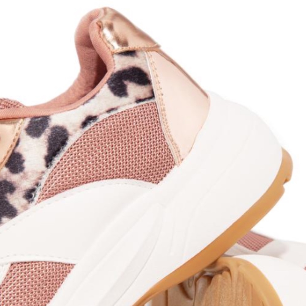 "BADDIE" Sneaker - Picture 7 of 8